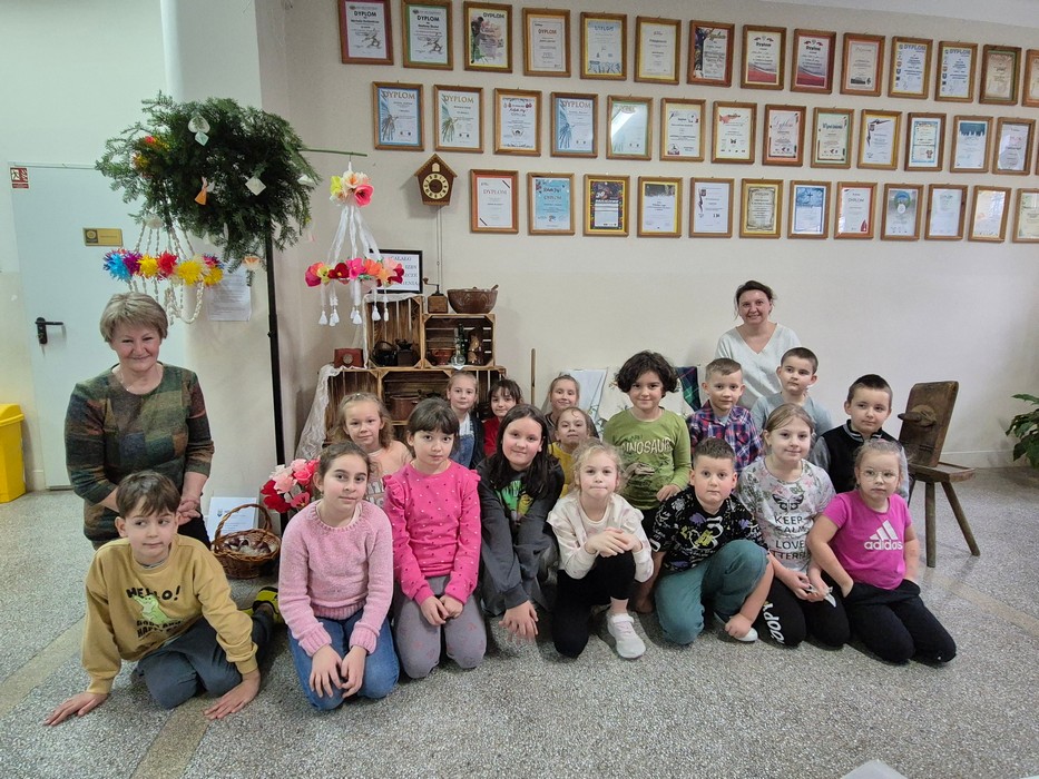 Uczestnicy zajęć plastycznych