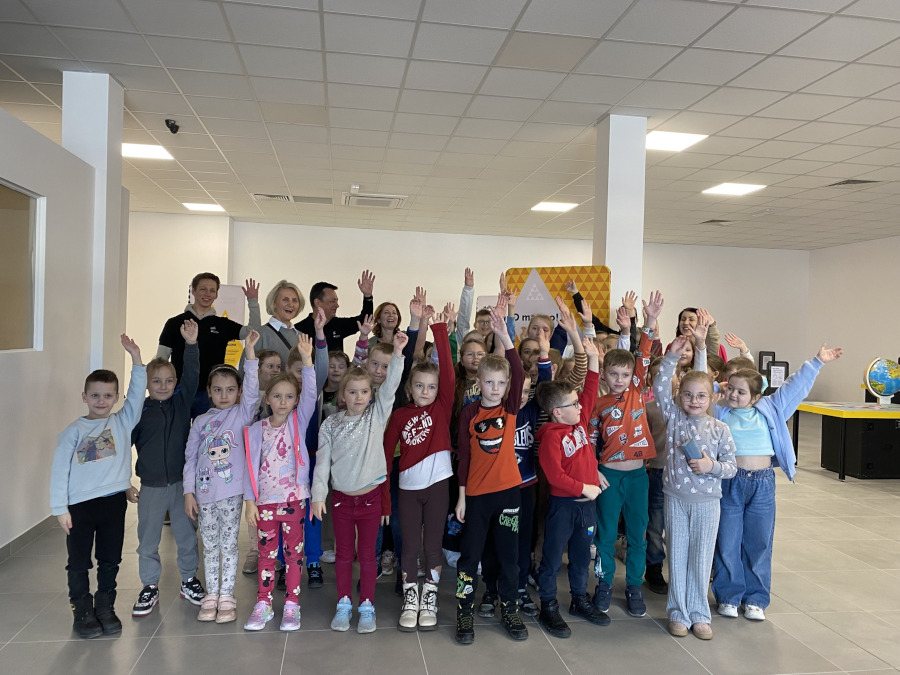 Uczestnicy wystawy „O matmo!”