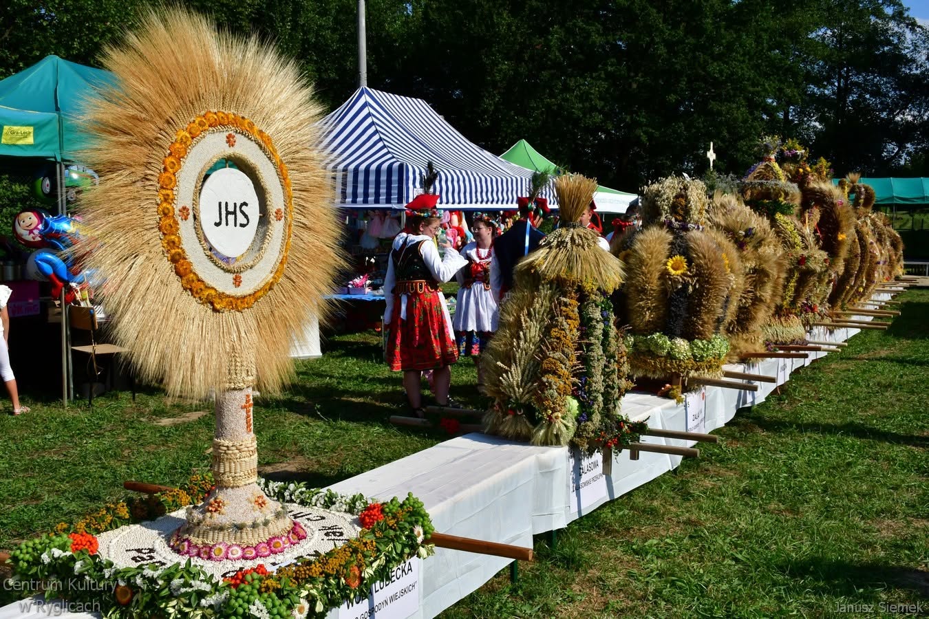 Wieńce dożynkowe